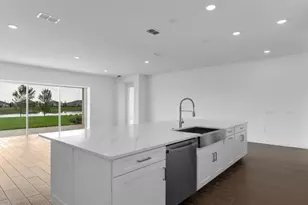 955 Tassleflower Trl, Saint Cloud, FL 34771 - Photo 8