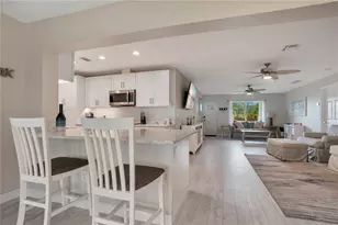 631 Coral Dr, Nokomis, FL 34275 - Photo 10