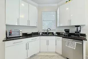 573 Neumann Village Ct, Ocoee, FL 34761 - Photo 6