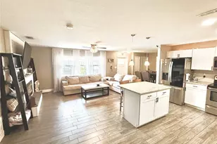 2815 Southern Pkwy W, Bradenton, FL 34205 - Photo 4