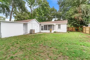 3166 Peel Ave, Orlando, FL 32806 - Photo 6