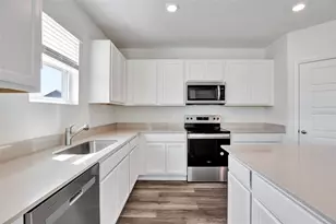 1238 Alstonia Ln, Mount Dora, FL 32757 - Photo 10