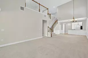 1340 Gilford Point Ln, Davenport, FL 33896 - Photo 6