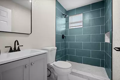 3445 40th Street N, Saint Petersburg, FL 33713 - Photo 20