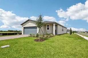 748 Trailhead Point Dr, Lake Hamilton, FL 33851 - Photo 2