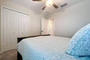 36503 Smithfield Ln, Zephyrhills, FL 33541 - Photo 28