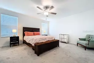 36503 Smithfield Ln, Zephyrhills, FL 33541 - Photo 12