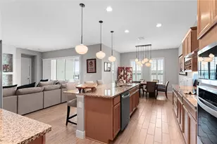 18405 Mowry Ct, Orlando, FL 32827 - Photo 12