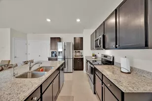 2497 Ribbon Fall Ave, Davenport, FL 33837 - Photo 12