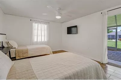 4711 Forest Glen Drive, North Fort Myers, FL 33903 - Photo 14