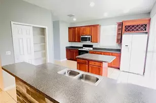 2802 Eagle Claw Ct, Kissimmee, FL 34746 - Photo 8