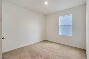1254 Alstonia Ln, Mount Dora, FL 32757 - Photo 2