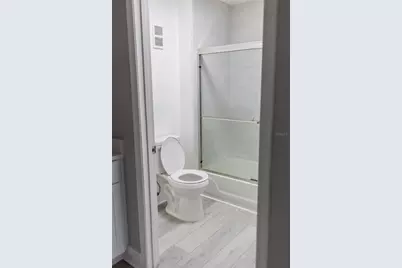 7280 Westpointe Boulevard #826, Orlando, FL 32835 - Photo 16