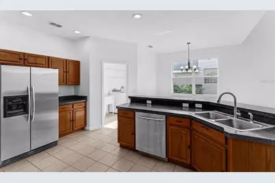 802 Kingsbridge Drive, Oviedo, FL 32765 - Photo 12