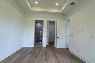 273 Antis Dr, Rotonda West, FL 33947 - Photo 10