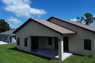 273 Antis Dr, Rotonda West, FL 33947 - Photo 2
