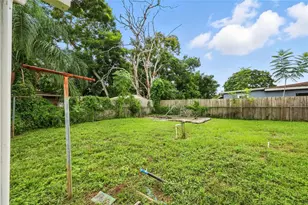 405 N Buena Vista Ave, Orlando, FL 32835 - Photo 20