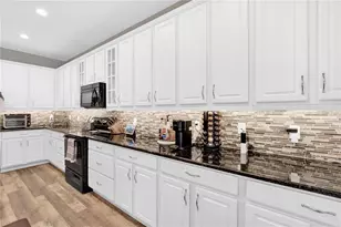 1075 Wax Myrtle Ave, Minneola, FL 34715 - Photo 4