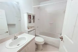 25119 Cranes Roost Cir, Leesburg, FL 34748 - Photo 8
