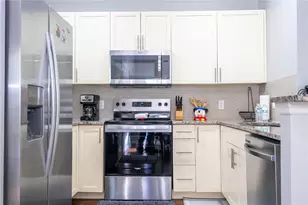 9008 Shine Dr, Kissimmee, FL 34747 - Photo 20