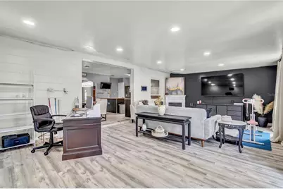 427 W Lakeview Avenue, Lake Mary, FL 32746 - Photo 16