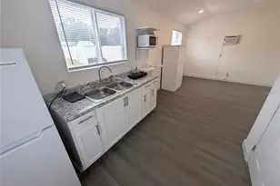 1002 Kirkland Dr, Tampa, FL 33619 - Photo 4