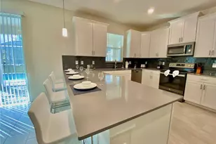 830 Drop Shot Dr, Davenport, FL 33896 - Photo 10