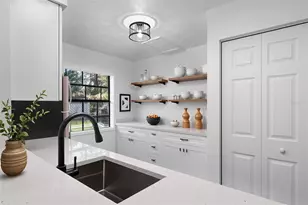 2722 Graduate Ct, Orlando, FL 32826 - Photo 12