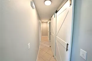 2301 Weatherford Dr, Deltona, FL 32738 - Photo 6