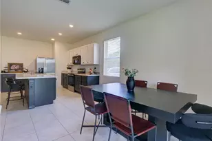 1350 Yellow Finch Dr, Davenport, FL 33837 - Photo 8