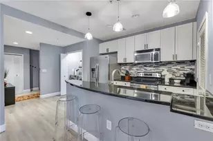 525 E Jackson St, Orlando, FL 32801 - Photo 14