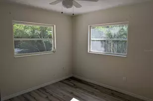 1176 40th St, Sarasota, FL 34234 - Photo 20