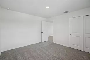 1820 Brekey Wy, Zephyrhills, FL 33541 - Photo 32