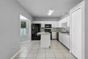 4350 Boca Woods Dr, Orlando, FL 32826 - Photo 6