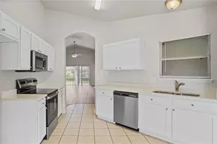 1403 Island Cove Dr, Deland, FL 32724 - Photo 10