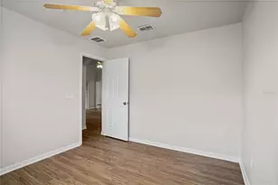 1403 Island Cove Dr, Deland, FL 32724 - Photo 24