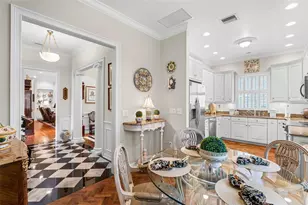 925 Ashington Pl, Orlando, FL 32804 - Photo 14