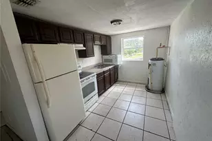 2435 NE Edwin St, Winter Haven, FL 33881 - Photo 8