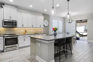 13320 Magnolia Valley Dr, Clermont, FL 34711 - Photo 6