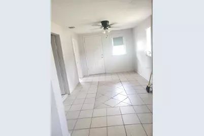 2 Lenox Court, Deland, FL 32720 - Photo 4