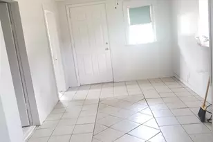 2 Lenox Ct, Deland, FL 32720 - Photo 4