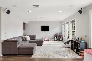 9840 Covent Garden Dr, Orlando, FL 32827 - Photo 28