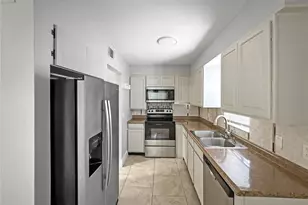 46 N Fairfax Ave, Winter Springs, FL 32708 - Photo 4