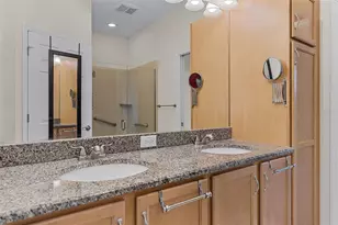 2504 Sapphire Greens Ln, Sun City Center, FL 33573 - Photo 6