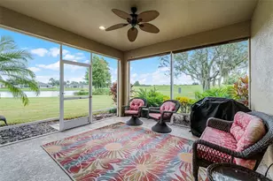 2504 Sapphire Greens Ln, Sun City Center, FL 33573 - Photo 2
