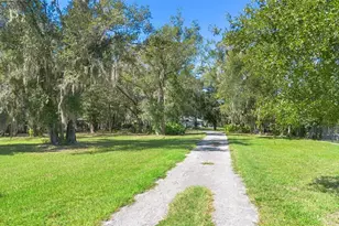 1460 Lake Markham Rd, Sanford, FL 32771 - Photo 4