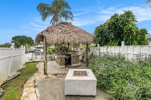 3401 Coquina Key Dr SE, Saint Petersburg, FL 33705 - Photo 22