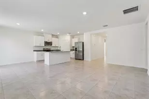 2691 Sedgefield Cir, Haines City, FL 33844 - Photo 6