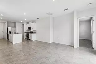3713 Queensland Ct, Haines City, FL 33844 - Photo 8