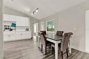 32645 Red Oak Dr, Eustis, FL 32736 - Photo 4